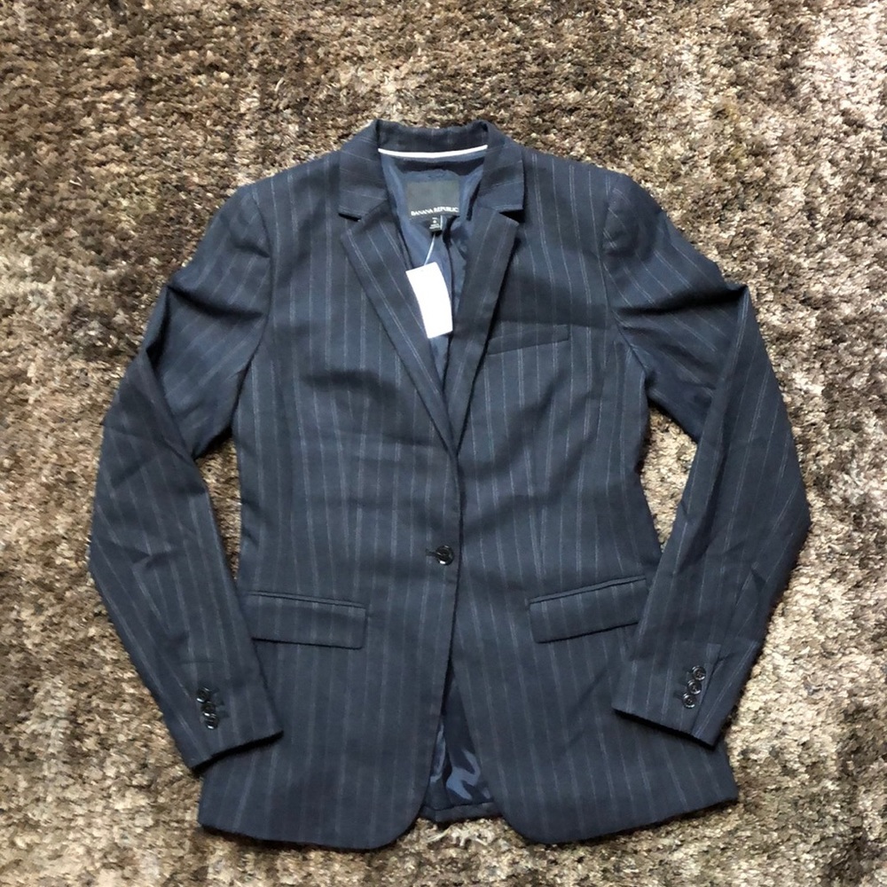 Classic Navy w/ Pinstripe Blazer. 8 Tall